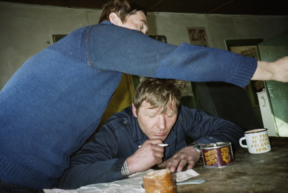 Bertien van Manen, At the mines, Apanas, Siberia, 1994 (1)